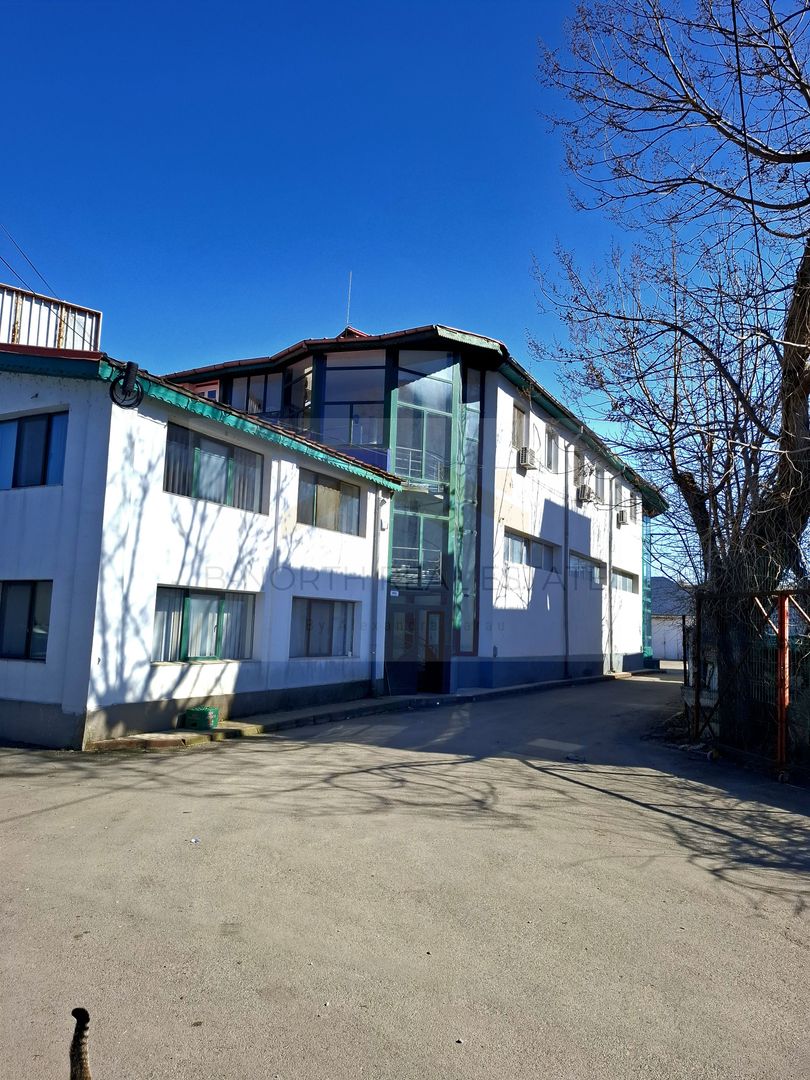 Depozit + Cladire birouri + teren 3000 mp -Pipera - Poză 1