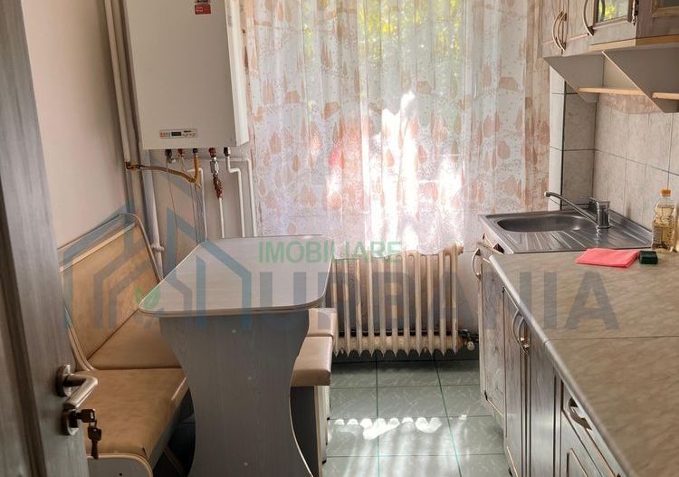 Apartament cu 2 camere semidecomandat, 50 mp, parter, Bd. Cantemir, Iași - Poză 2