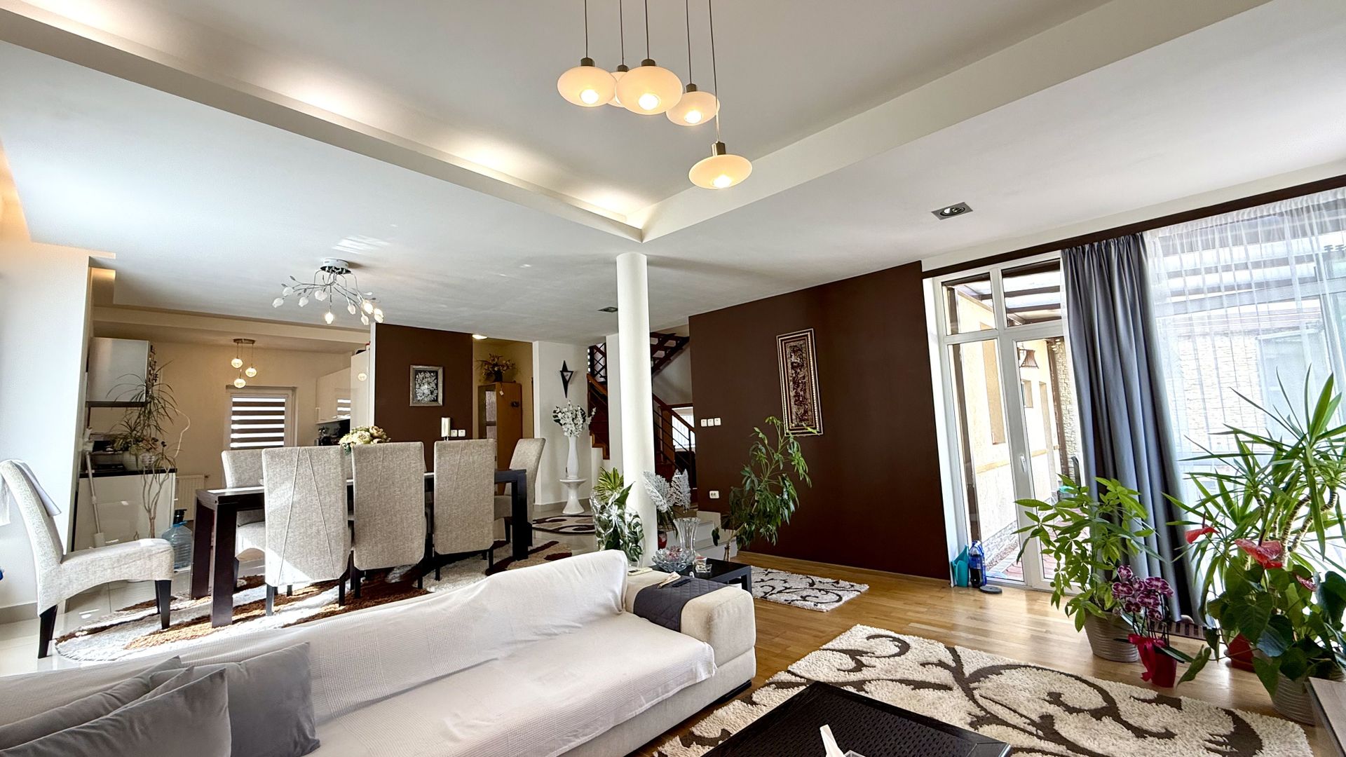 CASA INDIVIDUALA - Poză 1