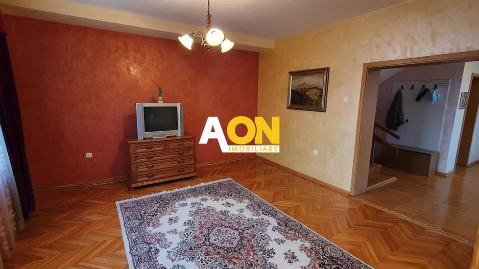 Casa 4 camere garaj 680 mp teren ultracentral - Poză 4