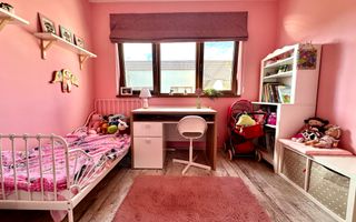 Casă spațioasă  – Florești , 131 mp utili, 220 mp teren - Poză 26