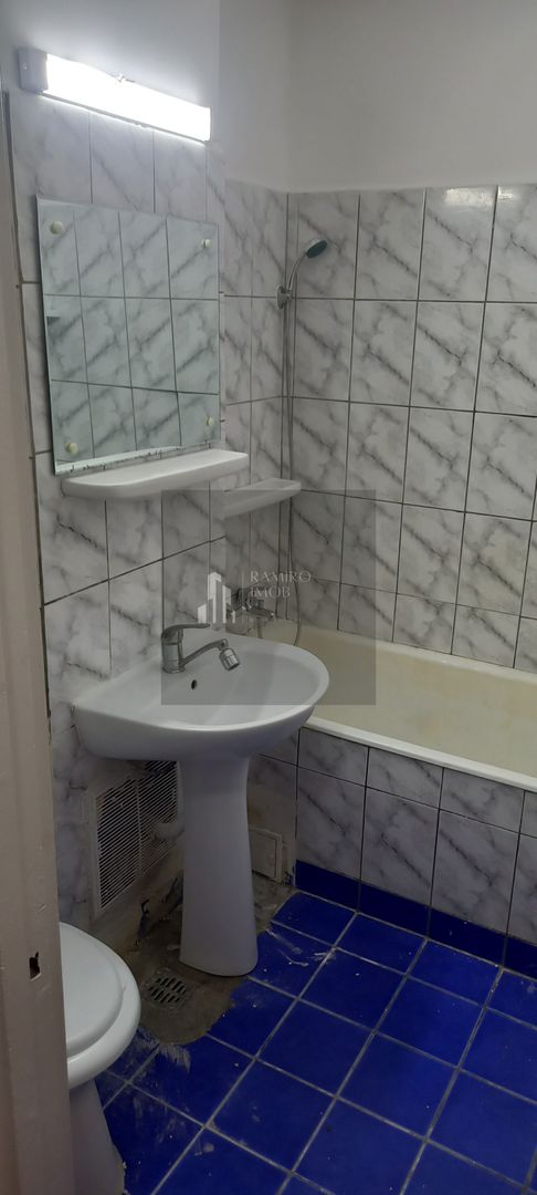 Apartament 2 camere decomandat Drumul Taberei - Poză 11