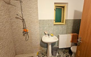 Casa cu doua corpuri, 5 camere, 1580 mp teren, Dealul Furcilor - Poză 22