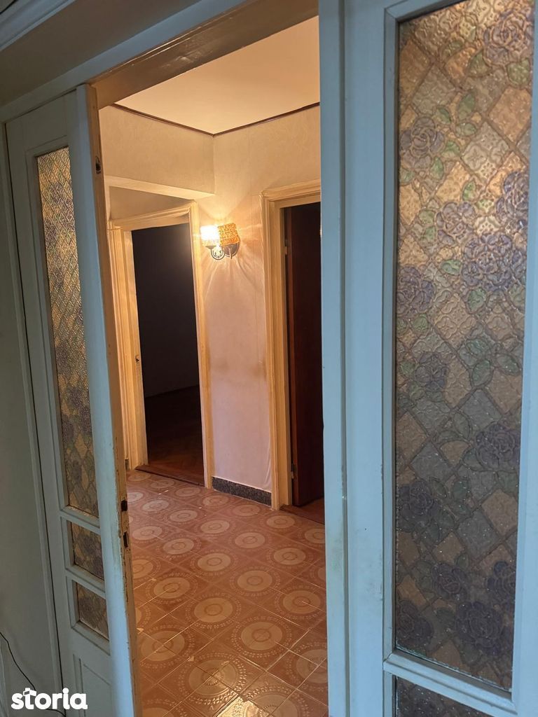 Tomis II | 3 camere decomandate | Garaj propriu | Boxă - Poză 8