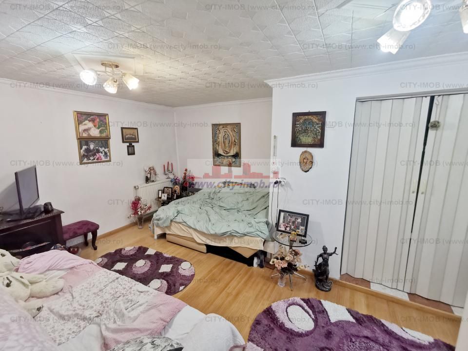 Vanzare casa Andronache - Poză 9