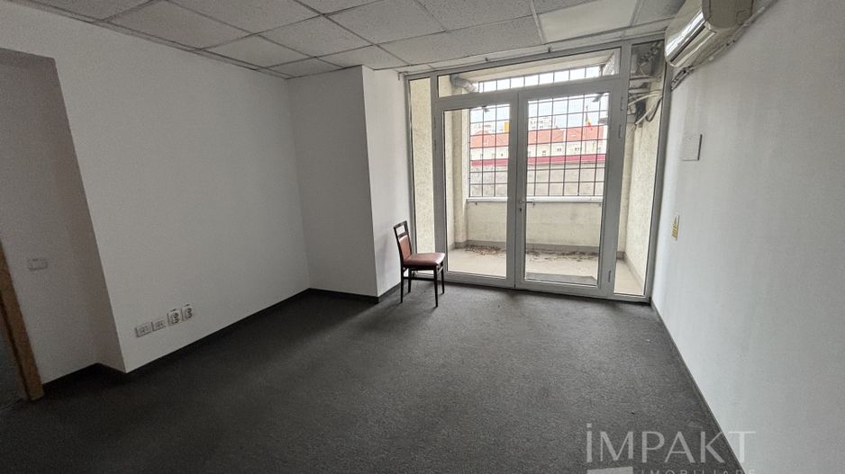 De închiriat spații moderne de birouri -Clădire centrala - Poză 33