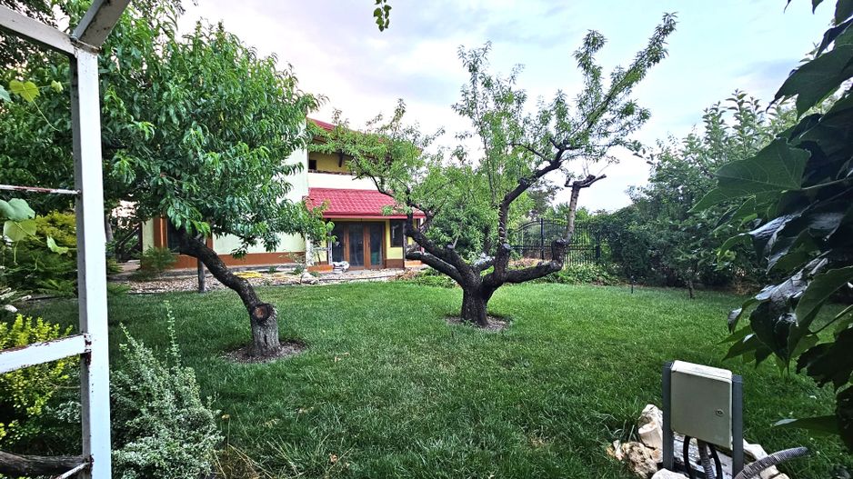 Teren deosebit cu casa/vila de vanzare in Techirghiol Constanta - Poză 9