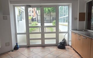 ULTRACENTRAL- Spatiu Comercial- Restaurant/ Showroom/ Clinica - Poză 14