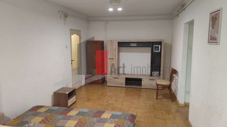 Apartament de vanzare cu 2 camere in zona Pajura. - Poză 26