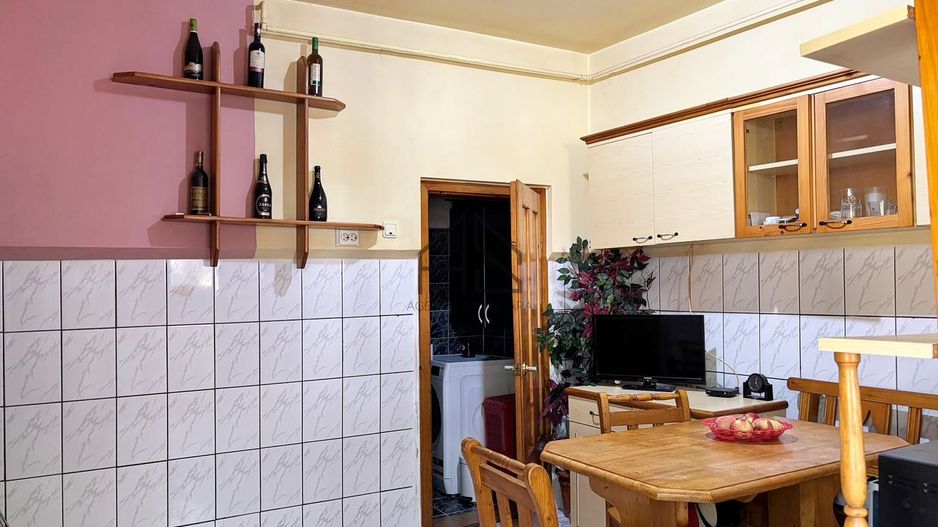 De vânzare | Apartament la casă | 2 camere | Ultracentral - Poză 4