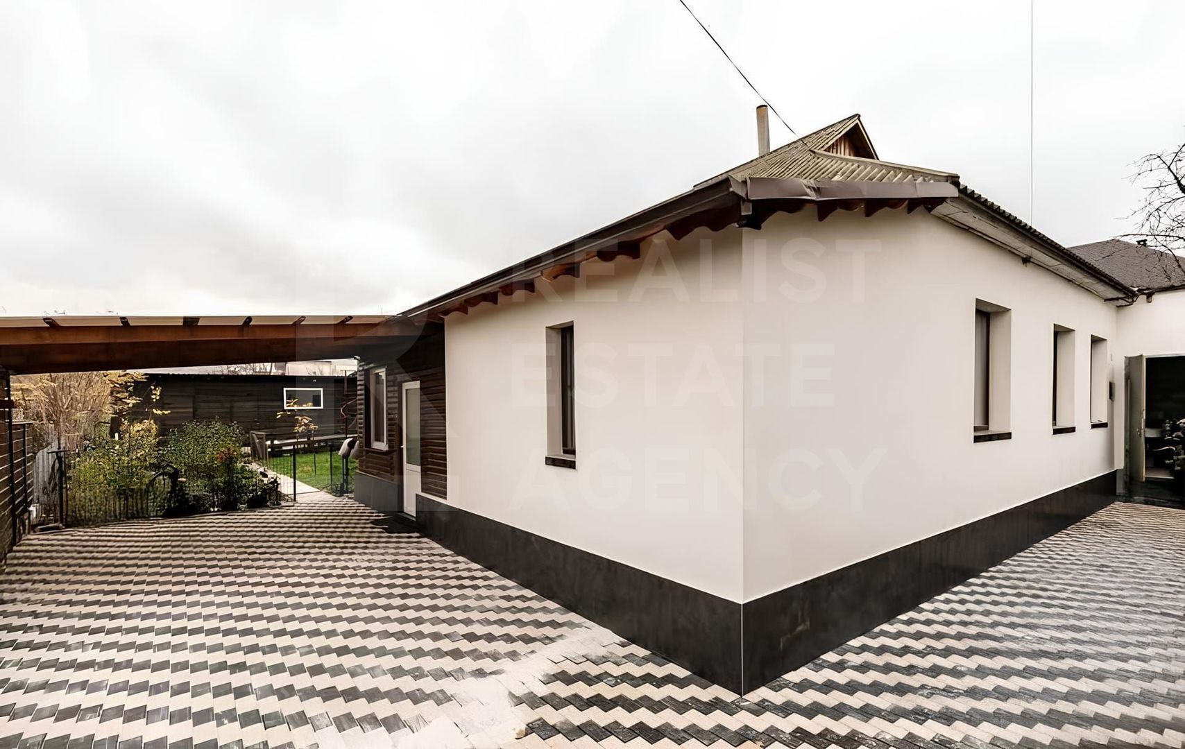 Vânzare, casă, 4 camere, str. Serghei Lazo, com.Sîngera - Poză 1