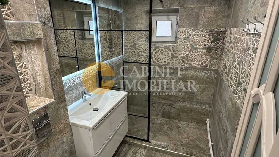 3 CAMERE DECOMANDAT 74 MP ULTRAFINISAT - Poză 9