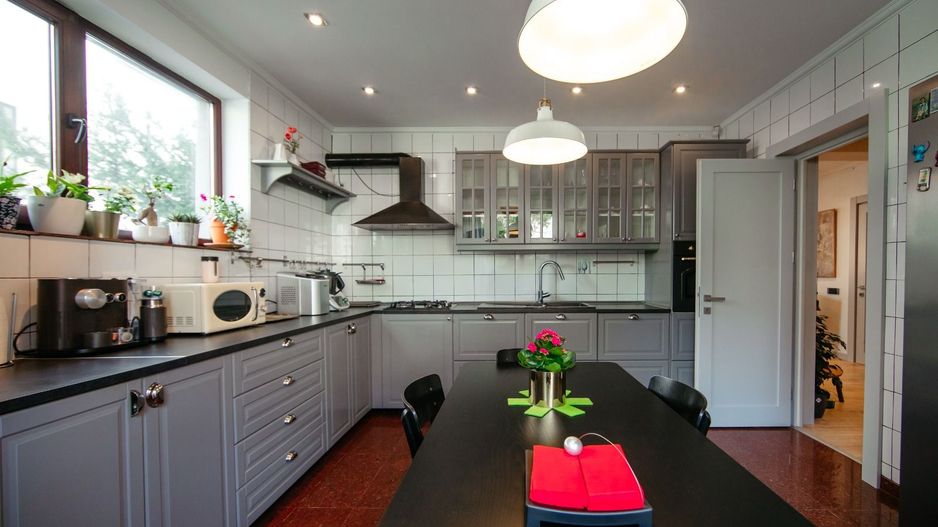 Vilă modernă  cu curte generoasă în Iancu Nicolae - Poză 10