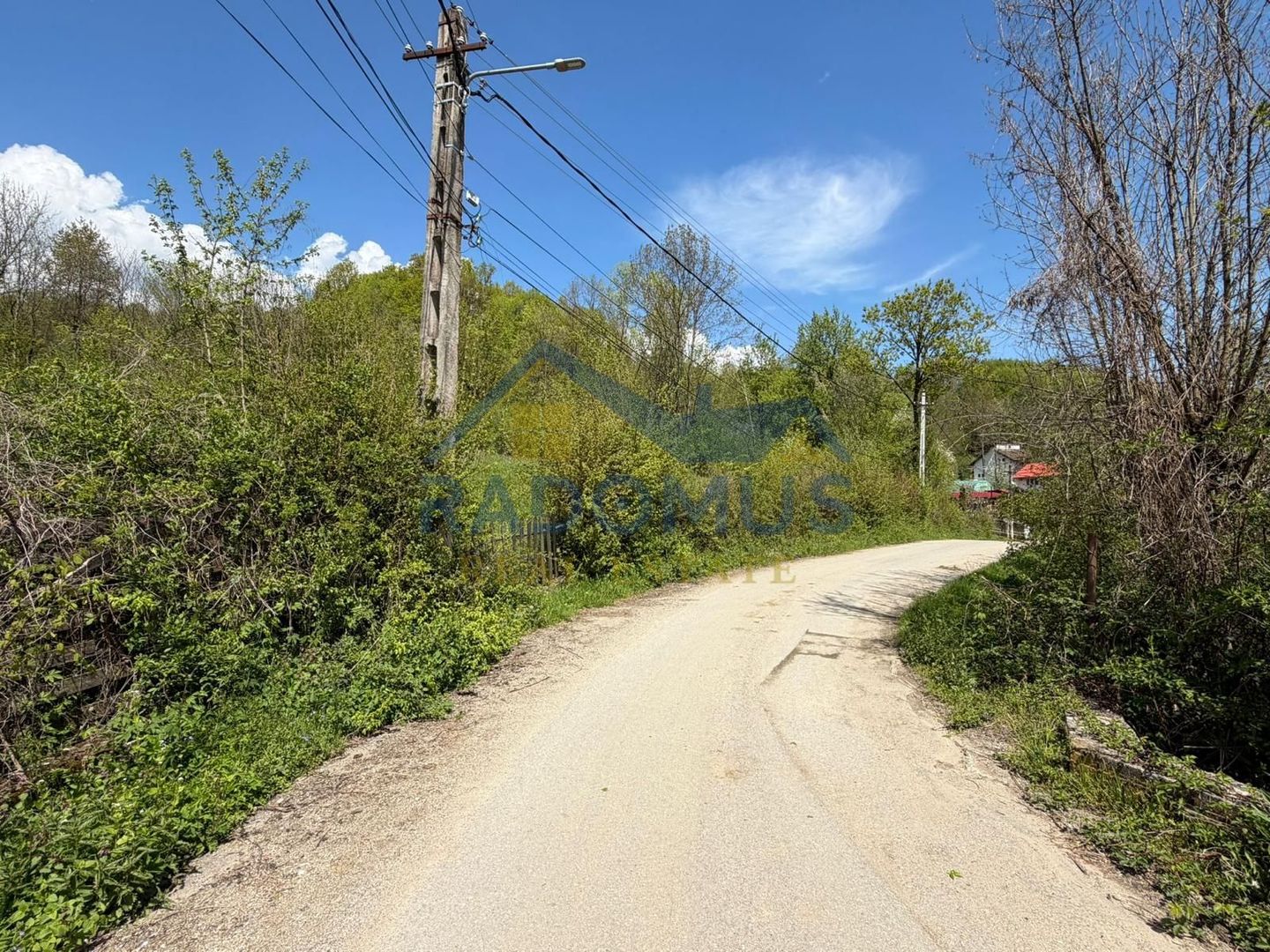 Teren Intravilan  – Provița de Jos | 1.939 mp | Curent electric - Poză 4