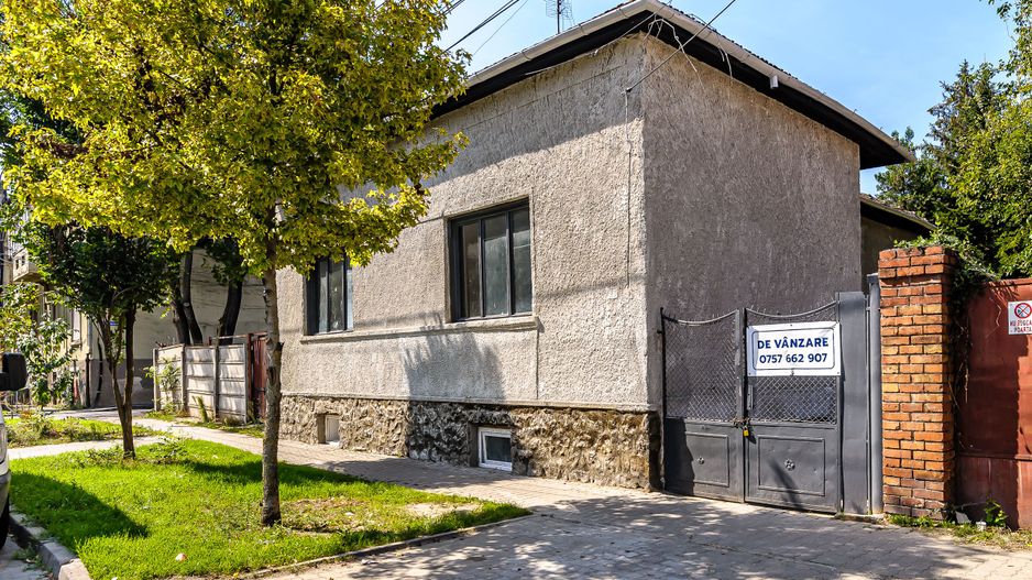 Casă nefinalizată în centrul Aradului, strada M. Scaevola - Poză 1