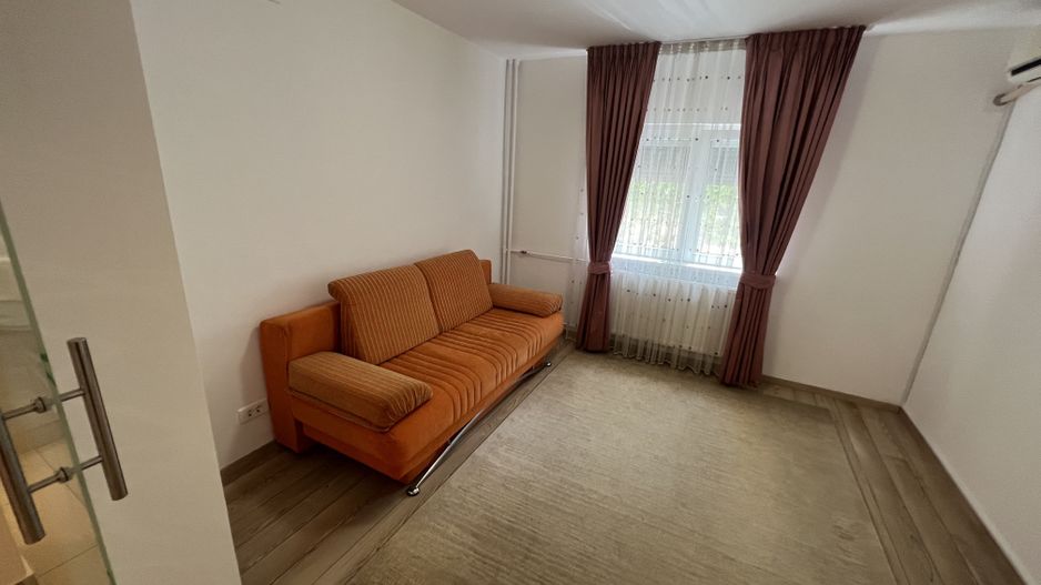 Apartament Lux 4 camere metrou loc parcare - Poză 13