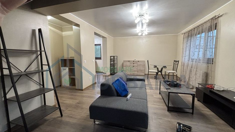 Apartament la casă de închiriat, 3 camere, Vișan - Poză 1