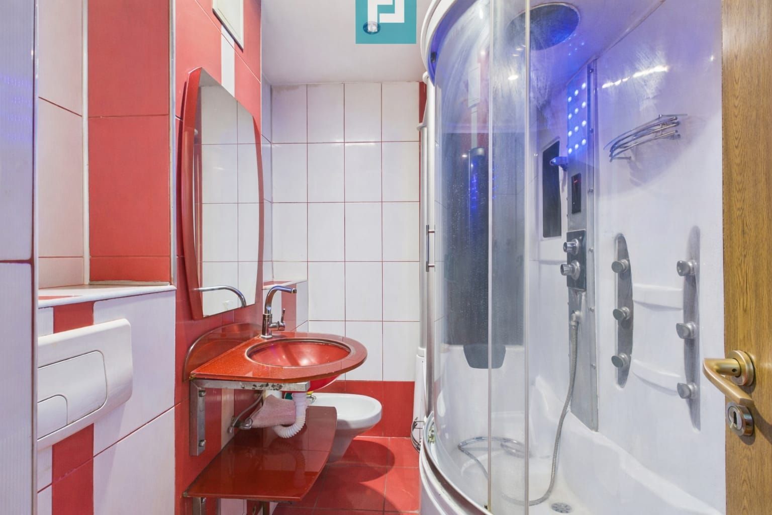 Apartament cu 3 camere, zona Soarelui - Poză 8