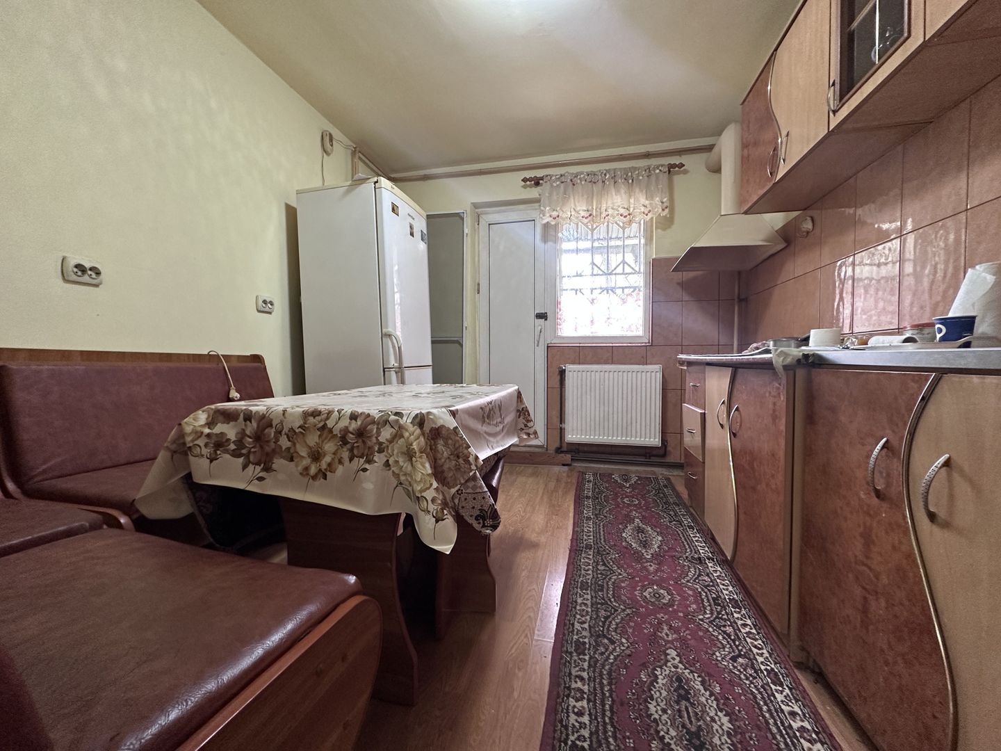 PARTER! Vânzare apartament cu 2 camere în Târgoviște - Poză 6