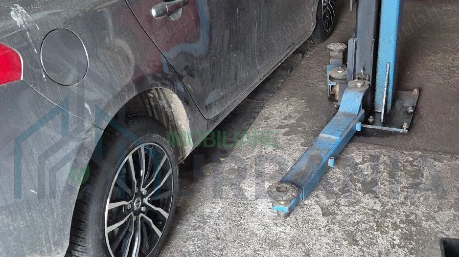 inchiriez elevator mecanica auto - Poză 1