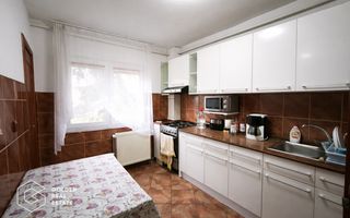 Apartament spatios si practic, centrala proprie, Micalaca - Poză 3