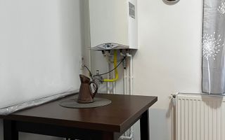 St, Bucuresti, foarte aproape de UMFT,  2 camere, centrala proprie. - Poză 9