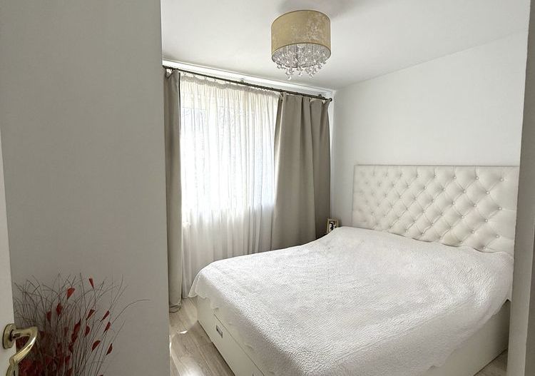 Apartament  2 camere decomandat Sos. Colentina - Poză 1