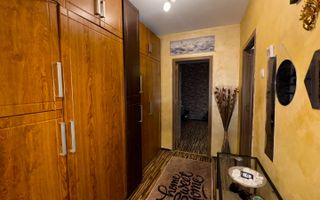 De vanzare 2 camere | Zona Titan - Poză 3