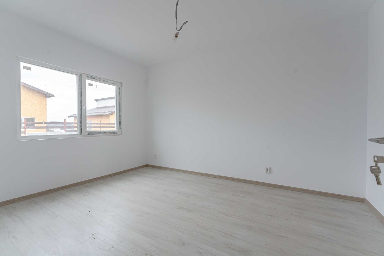 Case individuale pe structura de lemn in Halchiu - Poză 9