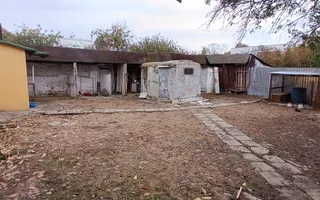 Casă spațioasă cu 4 camere , curte și teren generos în Mașloc - Poză 27