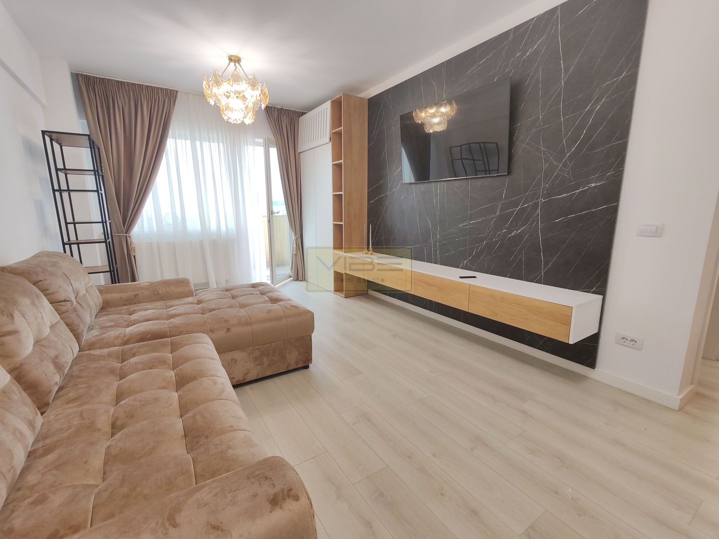 Apartament Premium -  Semicentral-Decomandat +Parcare! - Poză 19