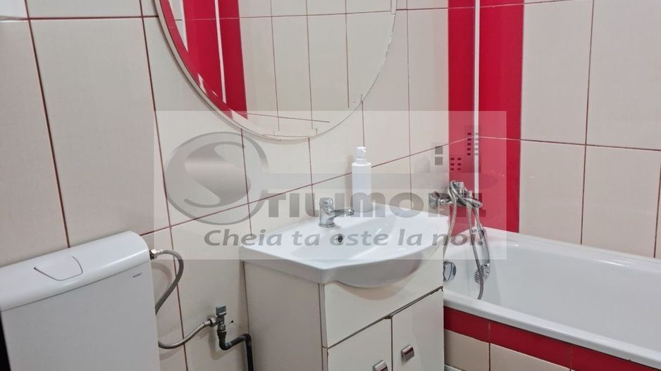 Ap 2 camere decomandat– 57 mp, Etaj 10, Renovat - 370 Euro - Poză 8