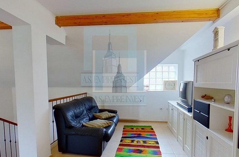 Vilă deosebită cu 6 camere în zona Şchei, Braşov - Poză 20