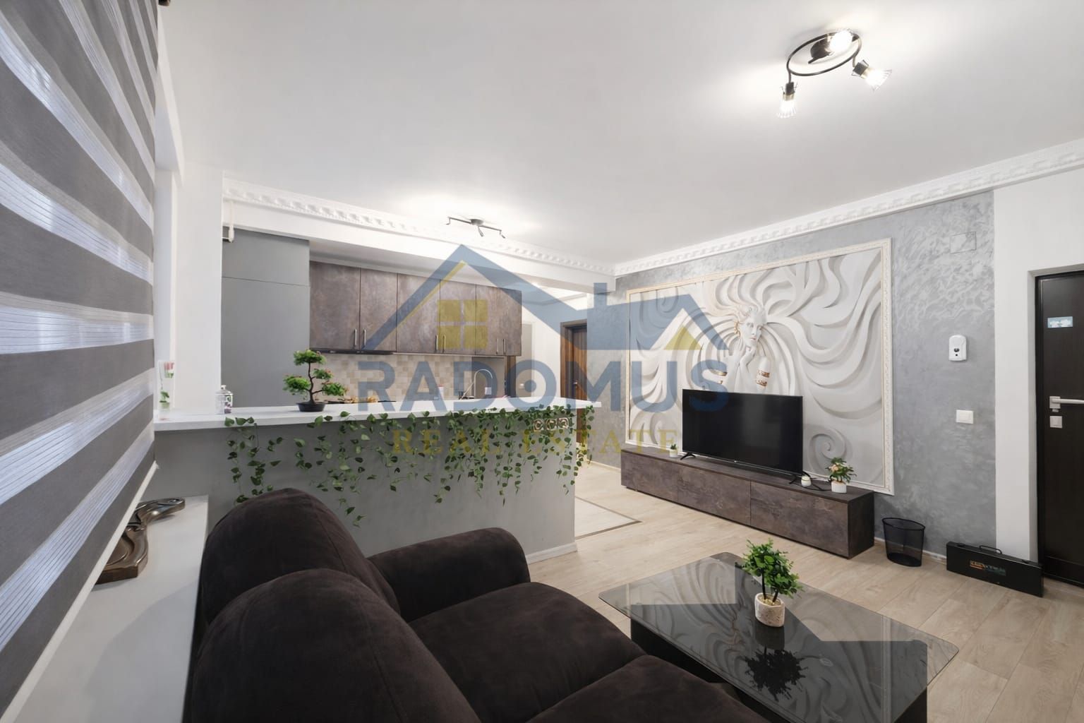 Chirie - Apartament 3 camere - Ploiesti - Zona Caraiman - 81mp - Poză 3