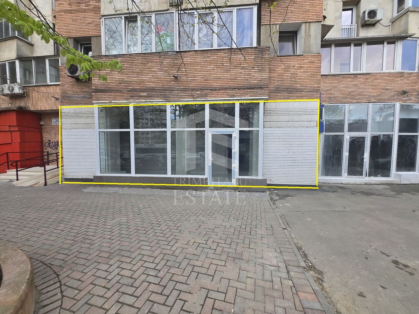 Spatiu comercial 101mp Dristor McDonald's Metrou Stradal Camil Ressu - Poză 1