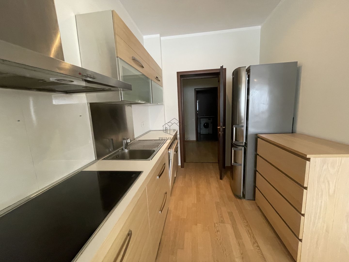 APARTAMENT SUPERB CU 3 DORMITOARE LA INCHIRIERE LANGA PARC HERASTRAU - Poză 3