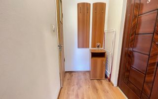 Garsoniera de vanzare-ideala pentru locuit sau investitie - Poză 4