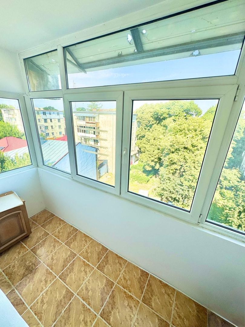 Apartament 2 camere, decomandat – Zona Centrală, bloc Lumina - Poză 7