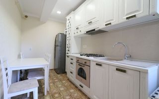 Duplex de lux cu 3 camere, 120 mp, grădină privată și parcare – Zona Palas Mall - Poză 3
