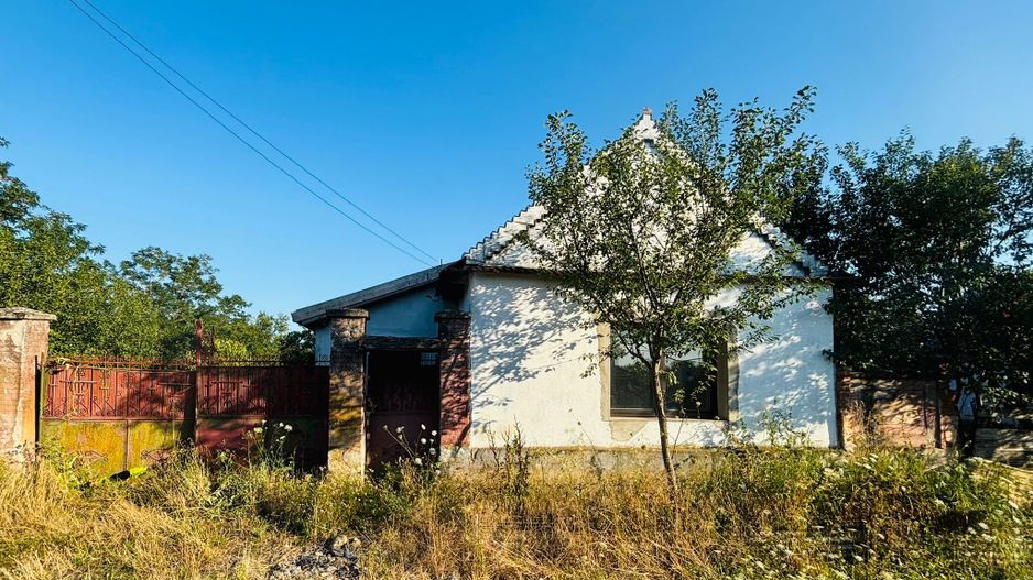 Casă și teren, 1.000 mp, Ciulești. 18.000 E. Comision 0 - Poză 3