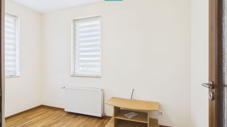 Casă individuală de închiriat – Moșnița Nouă - Poză 11