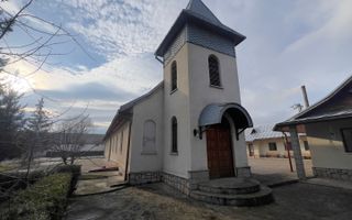 Oportunitate de investiție – Proprietate versatilă în Onești - Poză 1