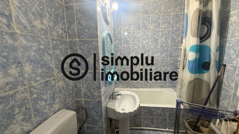 Apartament 2 camere Decomandat 1 Mai zona Pelendava et 1/4 - Poză 5