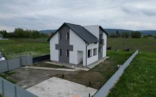 Casă/Vilă de vânzare Sat Siretu, Com. Letea Veche, Bacău - Poză 12