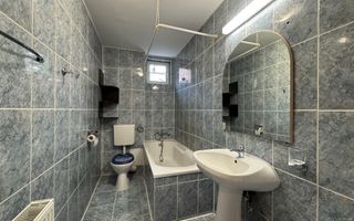 Apartment cu 3 camere cu scara interioara si garaj, Tolstoi - Poză 9