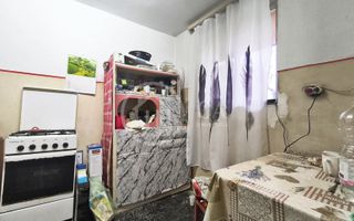 Apartament cu 2 camere de vanzare in zona Centrala, Oradea - Poză 5