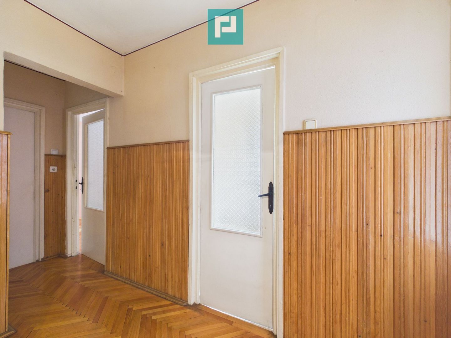 Apartament 3 camere ,63mp, B-dul Dacia-Rogerius - Poză 4