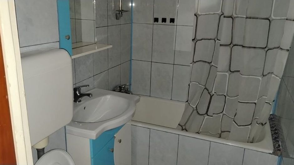 Apartament 2 camere de închiriat – Drumul Taberei, zonă liniștită - Poză 2
