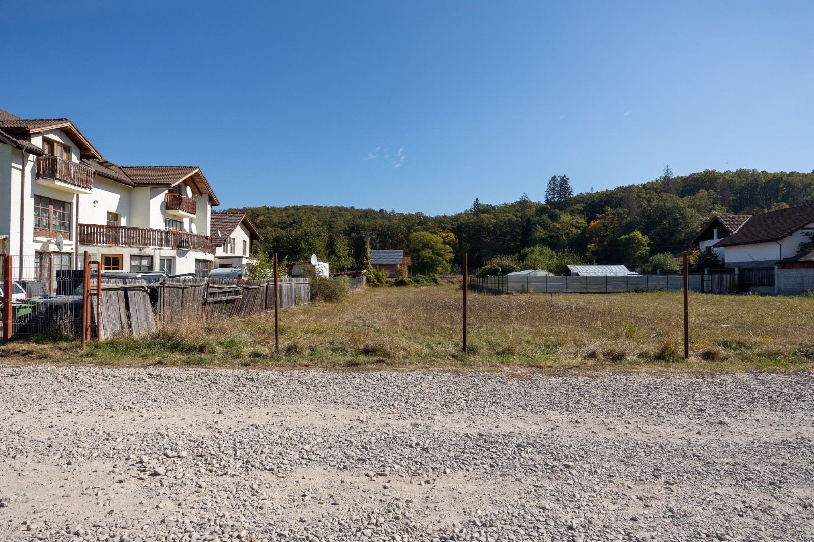 Teren intravilan de vanzare Cristian - 1.057 mp - Poză 1