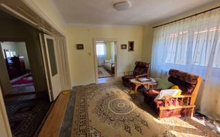Casa cu 4 camere, 2024 mp teren, la asfalt, cu utilitati, Vintu de Jos - Poză 7